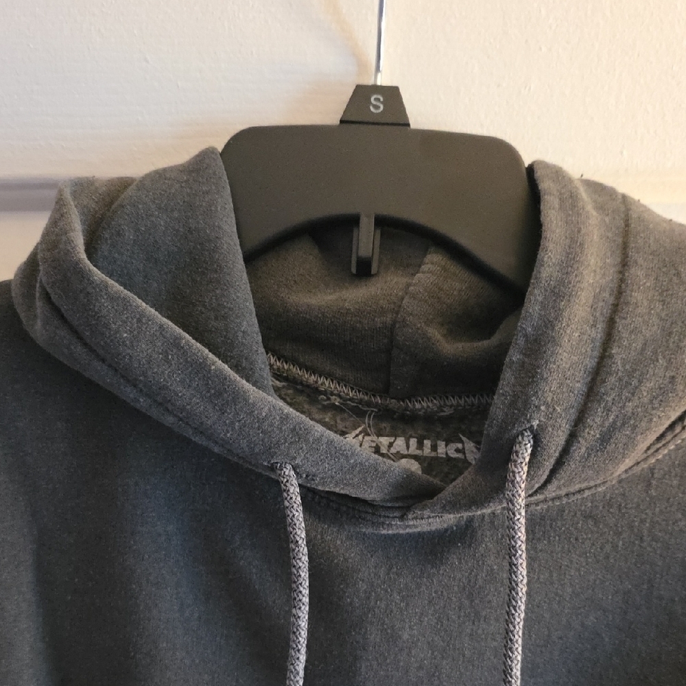 Metallica Unisex Hoodie, Size Small, Dark Gray, NWT. In Vertigo You Will Be - Picture 8 of 12